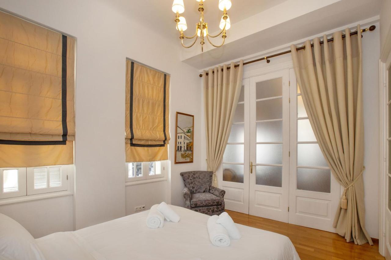 Neoclassical Apartment Close To Syntagma-Plaka By Ghh Ateny Zewnętrze zdjęcie