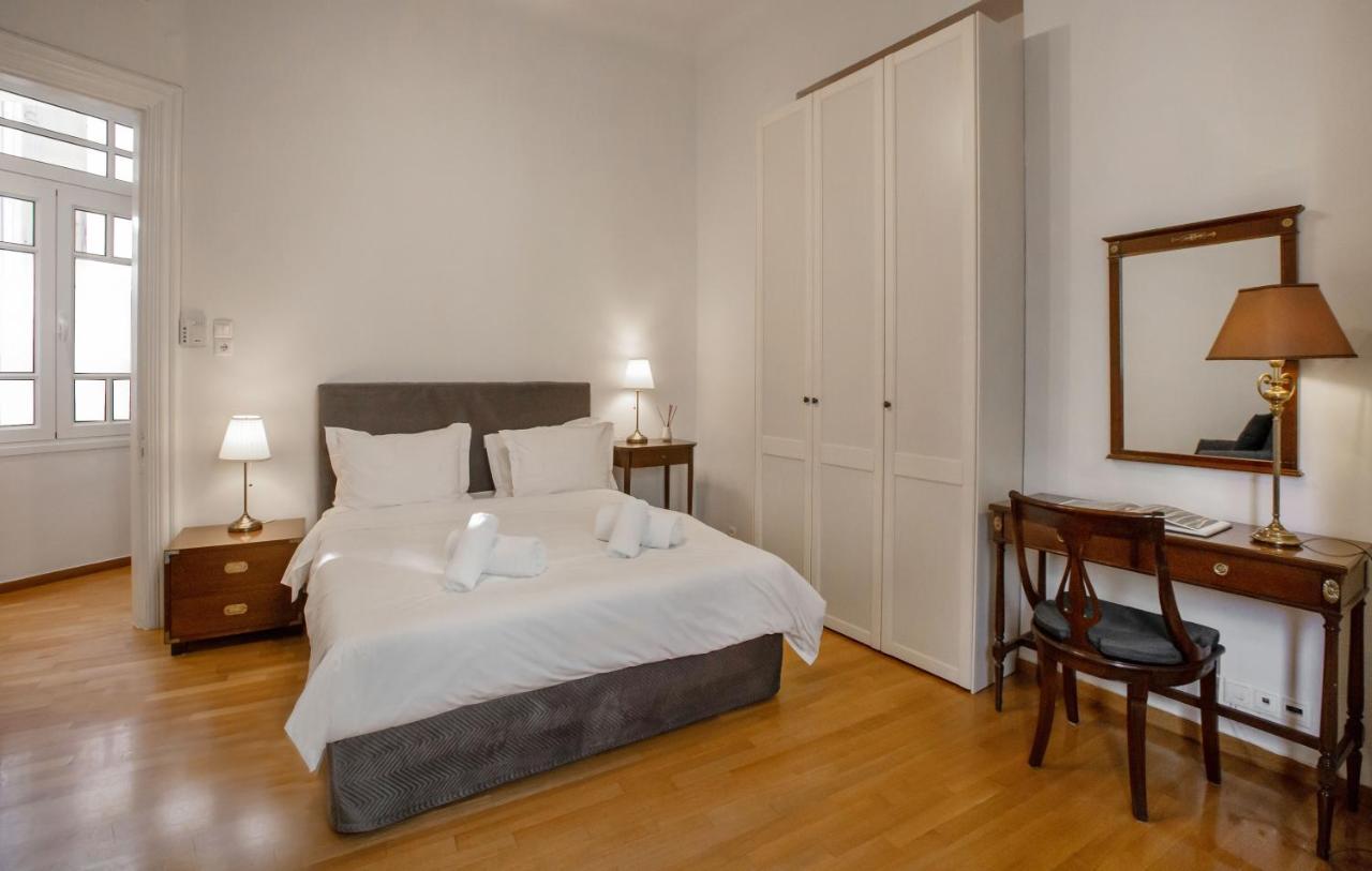 Neoclassical Apartment Close To Syntagma-Plaka By Ghh Ateny Zewnętrze zdjęcie