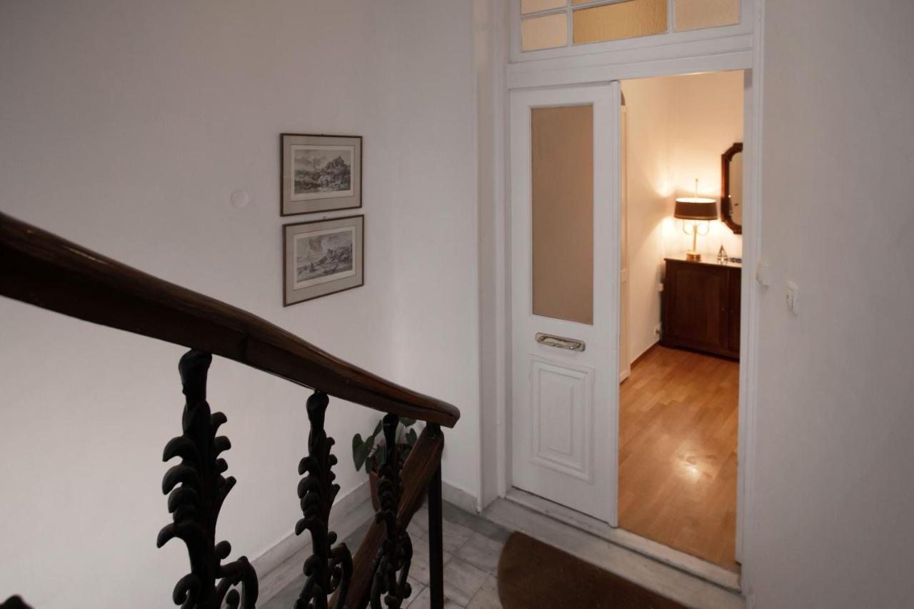 Neoclassical Apartment Close To Syntagma-Plaka By Ghh Ateny Zewnętrze zdjęcie