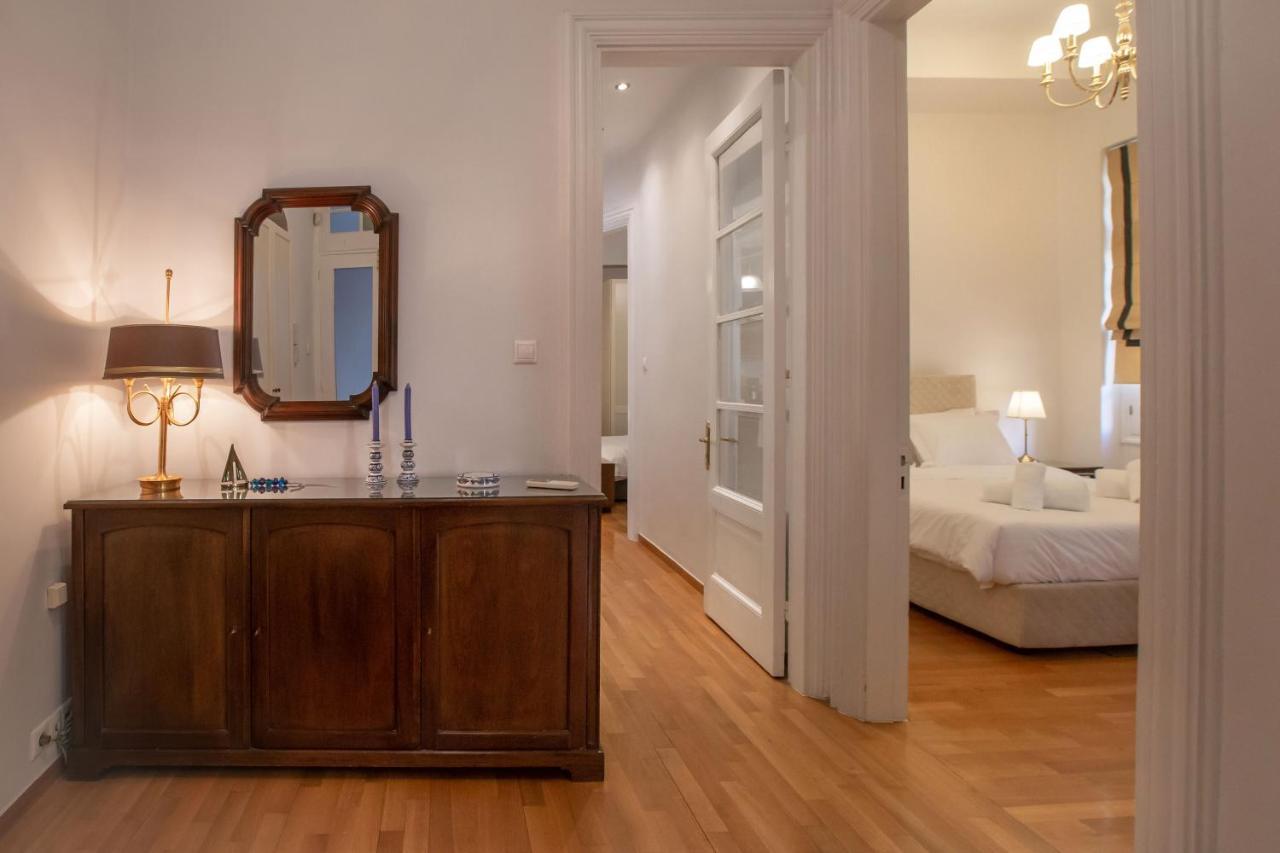 Neoclassical Apartment Close To Syntagma-Plaka By Ghh Ateny Zewnętrze zdjęcie